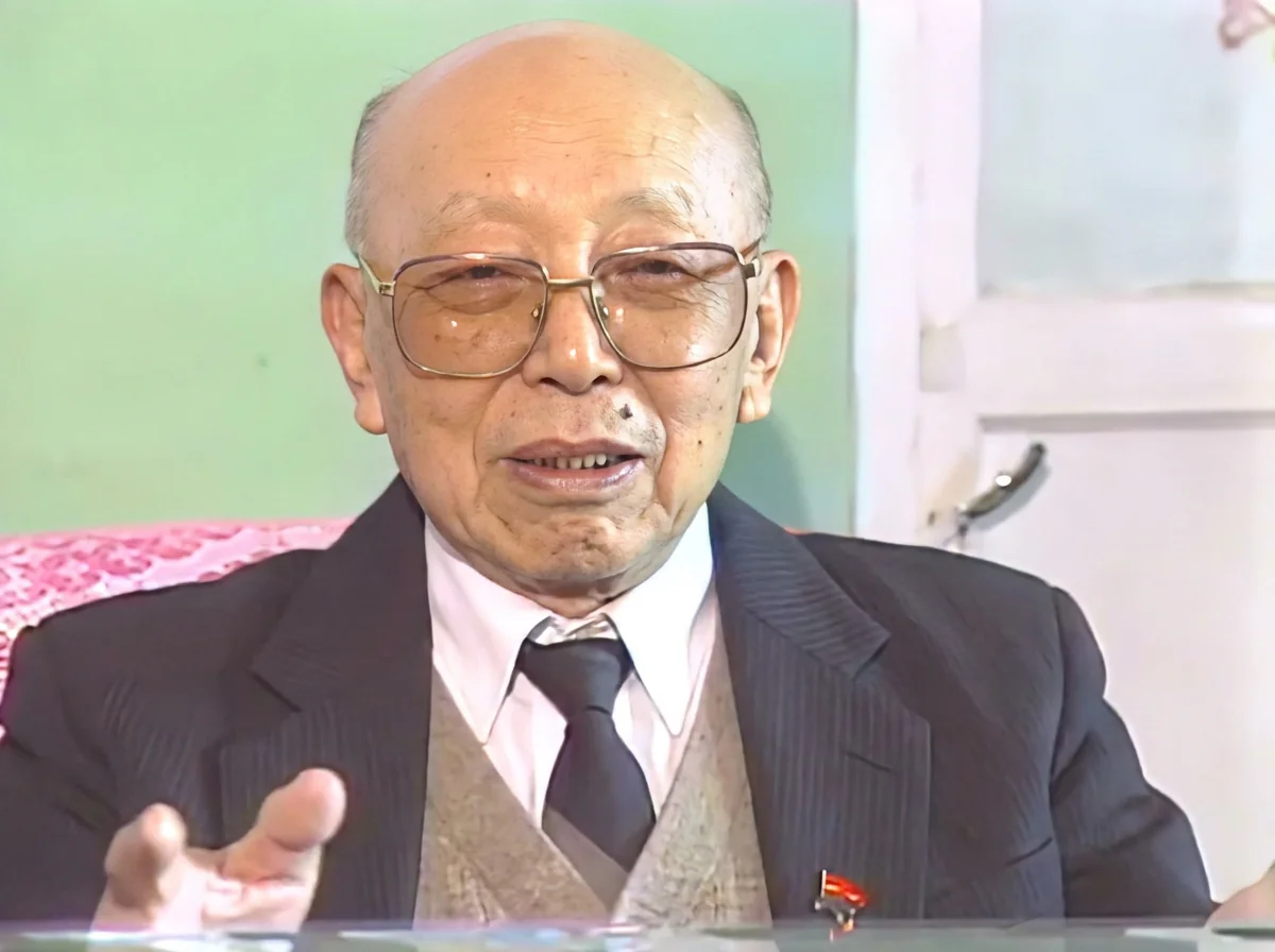 Témoignage de survivant du cancer de l'intestin : M. Meng Ya Shu, 80 ans, Chine — cellules cancéreuses du gros intestin disparues en 6 mois avec les Comprimés Tian Xian.